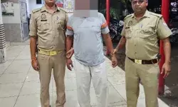 नाबालिक से छेड़छाड़ कर बुलेट पर फरार शोहदे को 48 घंटे में दिखाई हवालात नाबालिक से छेड़छाड़ कर बुलेट पर फरार शोहदे को 48 घंटे में दिखाई हवालात