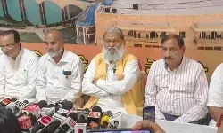 भाजपा में किलेबंदी शुरू- पूर्व गृहमंत्री ने सीएम पद पर ठोका अपना दावा भाजपा में किलेबंदी शुरू- पूर्व गृहमंत्री ने सीएम पद पर ठोका अपना दावा