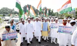 कोलकाता दुष्कर्म घटना- वामपंथी, तृणमूल कांग्रेस नेताओं से पूछताछ