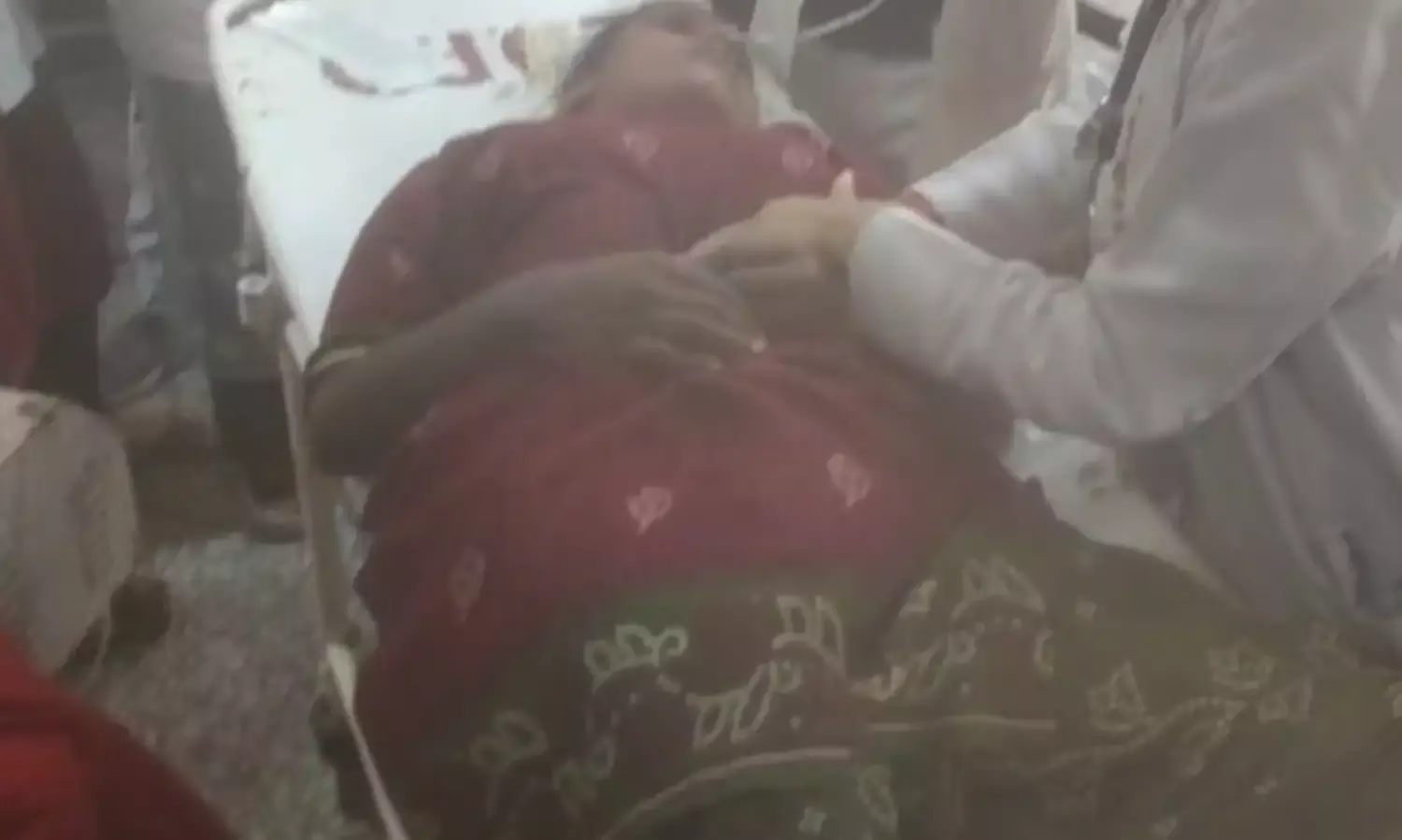 हाई सिक्योरिटी जोन में सीएम आवास के पास महिला ने खाया जहर