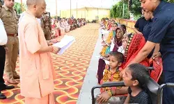 सीएम की हिदायत- जनता की शिकायतें सुन 15 दिन के अंदर करें कार्यवाही सीएम की हिदायत- जनता की शिकायतें सुन 15 दिन के अंदर करें कार्यवाही