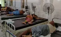 श्रद्धा का भोजन करने के बाद चार दर्जन से अधिक लोग बीमार- एक की मौत श्रद्धा का भोजन करने के बाद चार दर्जन से अधिक लोग बीमार- एक की मौत