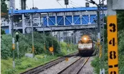 इंटरसिटी के 13 दिन रद्द् रहने से नहीं होंगे दर्शन - 10 अन्य ट्रेन भी कैंसिल इंटरसिटी के 13 दिन रद्द् रहने से नहीं होंगे दर्शन - 10 अन्य ट्रेन भी कैंसिल