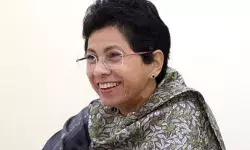 BJP के न्यौते के बाद एक्शन में हाईकमान- सैलजा को मनाने की कवायद शुरू BJP के न्यौते के बाद एक्शन में हाईकमान- सैलजा को मनाने की कवायद शुरू