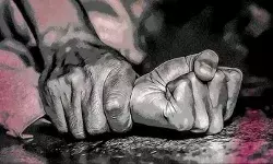 किडनैप करने के बाद नर्सिंग स्टूडेंट के साथ गैंगरेप- रेलवे स्टेशन के पास.. किडनैप करने के बाद नर्सिंग स्टूडेंट के साथ गैंगरेप- रेलवे स्टेशन के पास..