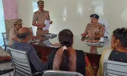 मासिक बैठक में बच्चों पर जोर- कप्तान ने दिए ये कार्य करने के निर्देश मासिक बैठक में बच्चों पर जोर- कप्तान ने दिए ये कार्य करने के निर्देश