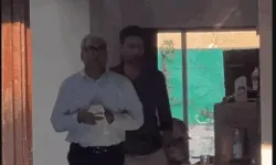 रिश्वत लेते पकड़े गए आयुष्मान डिप्टी CEO के फ्लैट से मिले एक करोड़ रिश्वत लेते पकड़े गए आयुष्मान डिप्टी CEO के फ्लैट से मिले एक करोड़