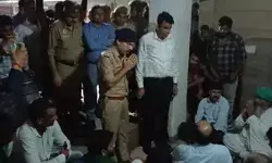 पर्चे कैंसिल होने को लेकर बवाल -रातभर किसानों का थाने में धरना