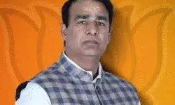 बोले संगीत सोम- मिस्टर AR तीसरी आंख खुली तो दफ्तर से उठाकर लाऊंगा और.. बोले संगीत सोम- मिस्टर AR तीसरी आंख खुली तो दफ्तर से उठाकर लाऊंगा और..