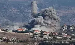 इजरायली हवाई हमलों में दर्जनों लोग मारे गए- 65 लोग हुए घायल इजरायली हवाई हमलों में दर्जनों लोग मारे गए- 65 लोग हुए घायल