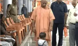 जनता दरबार में CM ने जमीन कब्जाने के मामलों पर नाराजगी जताई- बोले.. जनता दरबार में CM ने जमीन कब्जाने के मामलों पर नाराजगी जताई- बोले..