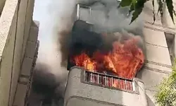 मंदिर में जल रहे दीपक से लगी फ्लैट में आग- कीमती सामान जलकर खाक