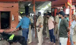 हनुमान मंदिर के पुजारी का गला काटकर मर्डर- मिला लथपथ हुआ शव हनुमान मंदिर के पुजारी का गला काटकर मर्डर- मिला लथपथ हुआ शव