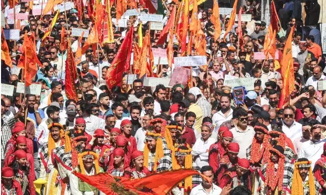 अब राम की गली में बनी मस्जिद पर बखेड़ा- हिंदुओं ने किया जोरदार प्रदर्शन अब राम की गली में बनी मस्जिद पर बखेड़ा- हिंदुओं ने किया जोरदार प्रदर्शन