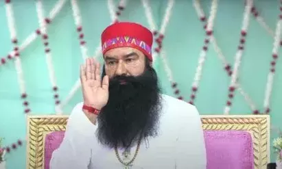 पैरोल मिलने के बाद बागपत पहुंचा गुरमीत राम रहीम- इलेक्शन से पहले मिली मंजूरी