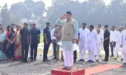 सीएम का ऐलान- रामपुर तिराहा स्मारक पर लगेगी सात बलिदानों की प्रतिमा सीएम का ऐलान- रामपुर तिराहा स्मारक पर लगेगी सात बलिदानों की प्रतिमा