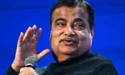 बोले नितिन गडकरी- सड़क पर पान मसाला खाकर थूकने वालों के साथ ऐसा हो सलूक बोले नितिन गडकरी- सड़क पर पान मसाला खाकर थूकने वालों के साथ ऐसा हो सलूक