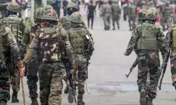 सुरक्षाबलों का एक्शन- 4 किलो का आईईडी बरामद- कई हथियार एवं ग्रेनेड...