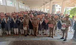 मिशन शक्ति: पुलिस ने विभिन्न स्थानों पर जाकर छात्राओं को किया जागरूक