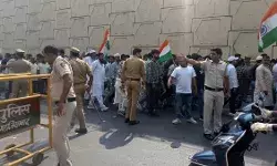 नरसिंहानंद के बयान के बाद मुस्लिम समाज में उबाल- दिल्ली गेट पर लगाया जाम