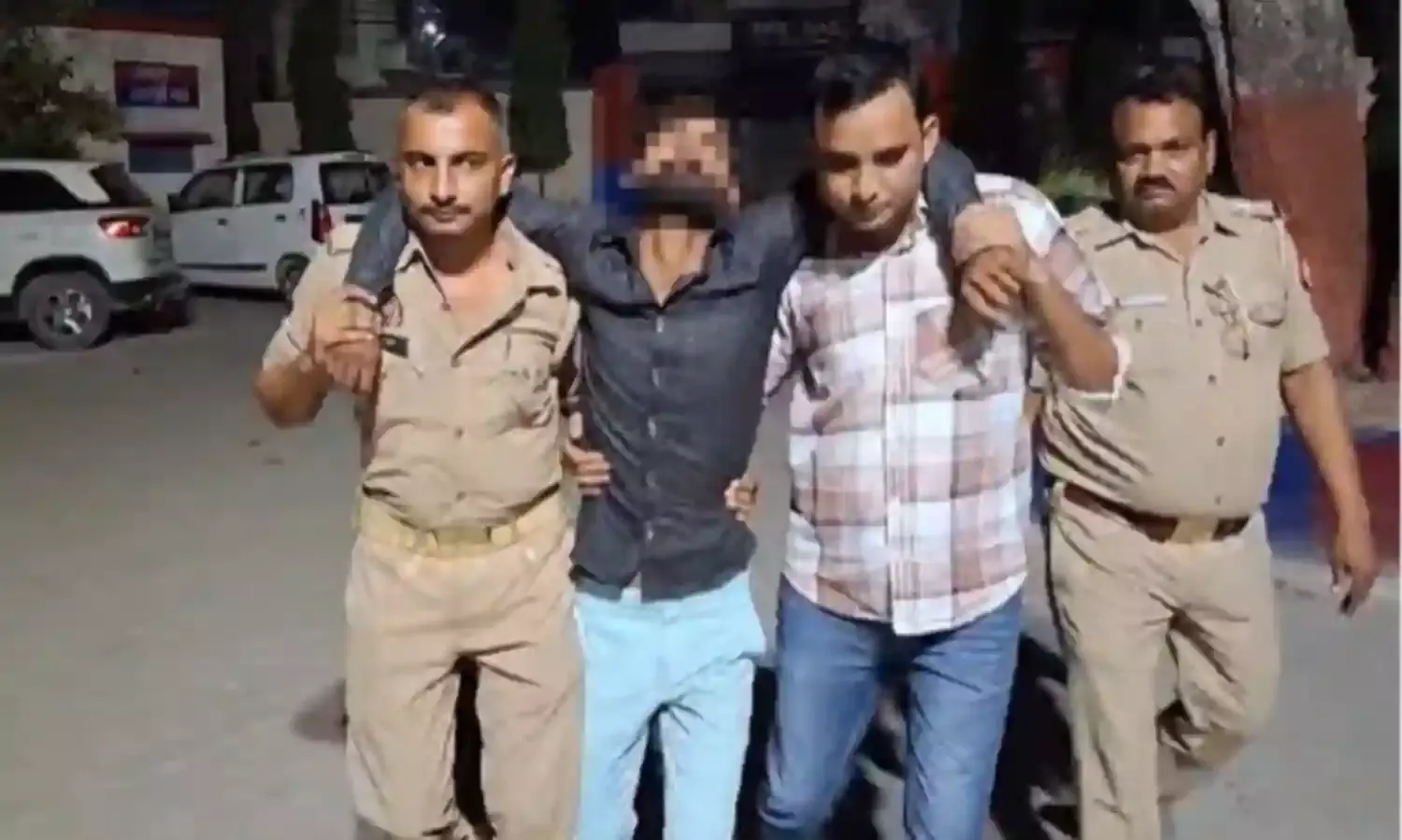 छात्रा से छेड़छाड़ कर फुर्र हुए शोहदे का 12 घंटे में ही हुआ ऐसा ईलाज