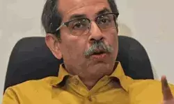 शिवसेना ने की कांग्रेस की तारीफ- बोली जीत को हार में बदलने की माहिर