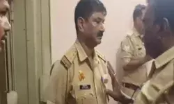 एसपी का एक्शन-क्राइम कंट्रोल में फेल थानेदार सस्पेंड- दूसरे का ट्रांसफर एसपी का एक्शन-क्राइम कंट्रोल में फेल थानेदार सस्पेंड- दूसरे का ट्रांसफर