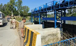 गंगनहर में लाश बहकर आने का सिलसिला जारी- अब एक और लाश पुल से अटकी गंगनहर में लाश बहकर आने का सिलसिला जारी- अब एक और लाश पुल से अटकी