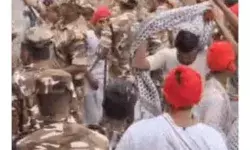 पुलिस के लाठी चार्ज से भरत मिलाप मेले में मची भगदड़ - कई लोग घायल