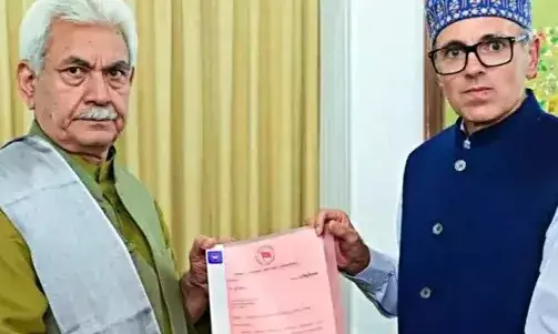 राष्ट्रपति शासन की हुई विदाई- राष्ट्रपति ने जारी किया आदेश