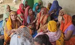 चोरी और सीना जोरी-भैंस चोरी के विरोध पर चोरों ने किसान पर चढ़ाई गाड़ी चोरी और सीना जोरी-भैंस चोरी के विरोध पर चोरों ने किसान पर चढ़ाई गाड़ी