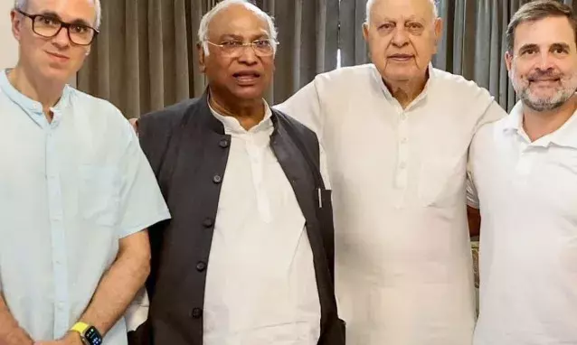 कांग्रेस का बड़ा ऐलान-उमर अब्दुल्ला सरकार में शामिल नहीं होगी कांग्रेस का बड़ा ऐलान-उमर अब्दुल्ला सरकार में शामिल नहीं होगी