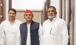BSP नेता की बेटी और SP नेता की पुत्रवधु को मीरापुर से मिला सपा का टिकट BSP नेता की बेटी और SP नेता की पुत्रवधु को मीरापुर से मिला सपा का टिकट