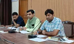 विधानसभा उपचुनाव की तैयारी को लेकर ADM ने अफसरों के संग की समीक्षा बैठक विधानसभा उपचुनाव की तैयारी को लेकर ADM ने अफसरों के संग की समीक्षा बैठक