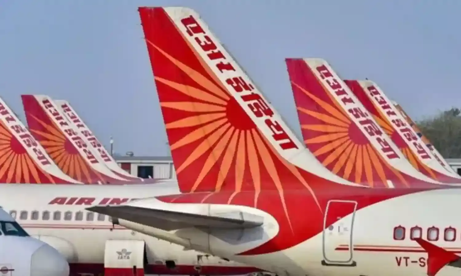 अब दुबई से जयपुर आ रही एयर इंडिया की फ्लाइट को बम से उड़ने की धमकी