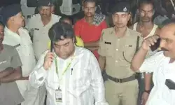काल बनी बोलेरो- 4 कांवड़ियों की ले ली जान-विरोध में पुलिस.. काल बनी बोलेरो- 4 कांवड़ियों की ले ली जान-विरोध में पुलिस..