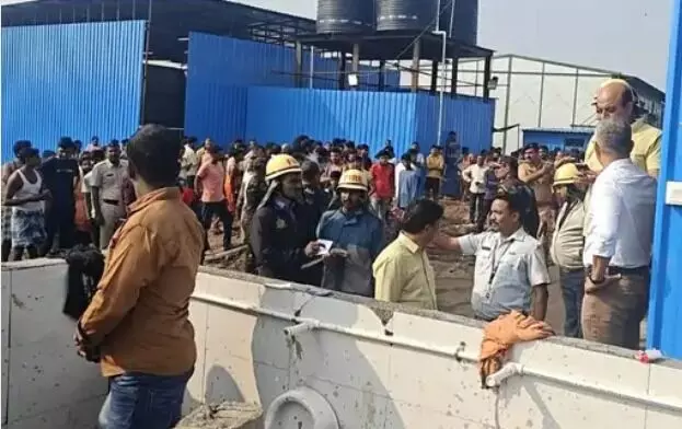 पानी की टंकी का बड़ा हिस्सा भरभराकर गिरा- 3 मजदूर की मौत पानी की टंकी का बड़ा हिस्सा भरभराकर गिरा- 3 मजदूर की मौत