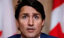 खतरे में पड़ी पीएम की कुर्सी-पार्टी ने दिया पद छोड़ने का अल्टीमेटम खतरे में पड़ी पीएम की कुर्सी-पार्टी ने दिया पद छोड़ने का अल्टीमेटम