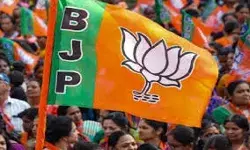 कर्नाटक में भाजपा उम्मीदवारों ने दाखिल किया नामांकन