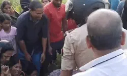 मॉर्निंग वॉक पर निकले तीन दोस्तों को तेज रफ्तार गाड़ी ने अपनी चपेट.... मॉर्निंग वॉक पर निकले तीन दोस्तों को तेज रफ्तार गाड़ी ने अपनी चपेट....