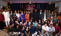 SD कॉलेज ऑफ़ लॉ: स्टूडेंट्स का आत्मविश्वास को बढ़ाने के लिए हुई फ्रेशर पार्टी SD कॉलेज ऑफ़ लॉ: स्टूडेंट्स का आत्मविश्वास को बढ़ाने के लिए हुई फ्रेशर पार्टी