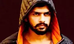 लॉरेंस बिश्नोई पर इनाम रखने वाले की दी गई डेढ़ करोड़ की सुपारी! लॉरेंस बिश्नोई पर इनाम रखने वाले की दी गई डेढ़ करोड़ की सुपारी!