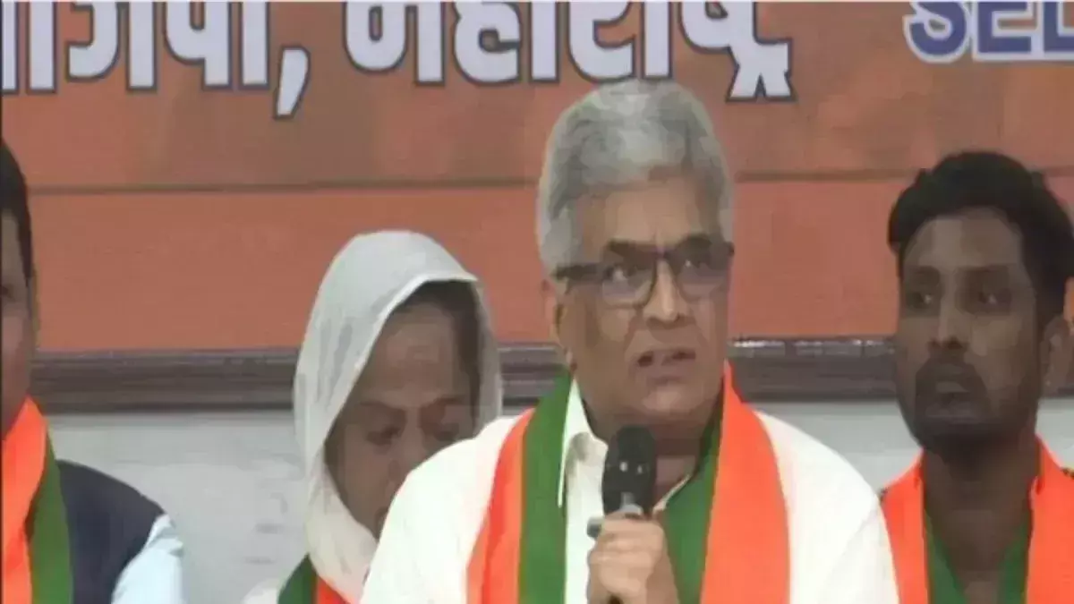 कांग्रेस नेता रवि राजा भाजपा में हुए शामिल कांग्रेस नेता रवि राजा भाजपा में हुए शामिल