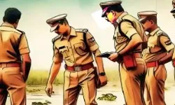 झोपड़ी में सो रहे व्यक्ति का गोली मारकर मर्डर- परिजनों की पुलिस से झडप झोपड़ी में सो रहे व्यक्ति का गोली मारकर मर्डर- परिजनों की पुलिस से झडप
