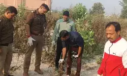 हाईवे पर दारू के ठेके के पास मिली अधजली लाश- मचा हड़कंप हाईवे पर दारू के ठेके के पास मिली अधजली लाश- मचा हड़कंप