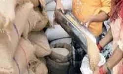 खुशखबरीः इस तारीख से राशन कार्डधारकों को मिलेगा फ्री राशन खुशखबरीः इस तारीख से राशन कार्डधारकों को मिलेगा फ्री राशन