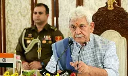 आतंकियों को पनाह देने वालों के खिलाफ बुलडोजर एक्शन की तैयारी आतंकियों को पनाह देने वालों के खिलाफ बुलडोजर एक्शन की तैयारी