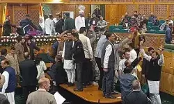 370 बहाली का प्रस्ताव पास- BJP का वेल में हंगामा- फाड़ी दस्तावेज की...
