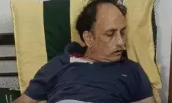 बंद कमरे के भीतर मिली डिप्टी कंट्रोलर सिविल डिफेंस की लाश- दरवाजा....