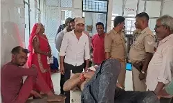 चोरों को पैसेंजरों ने दी बड़ी सजा- सिर के आधे बाल और मूंछें पूरी तरह..